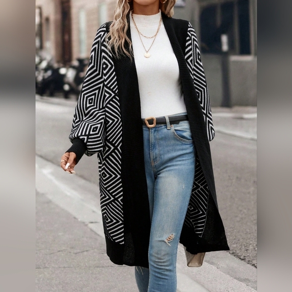 Geo Pattern Lantern Sleeve Duster Cardigan - Picture 2 of 4